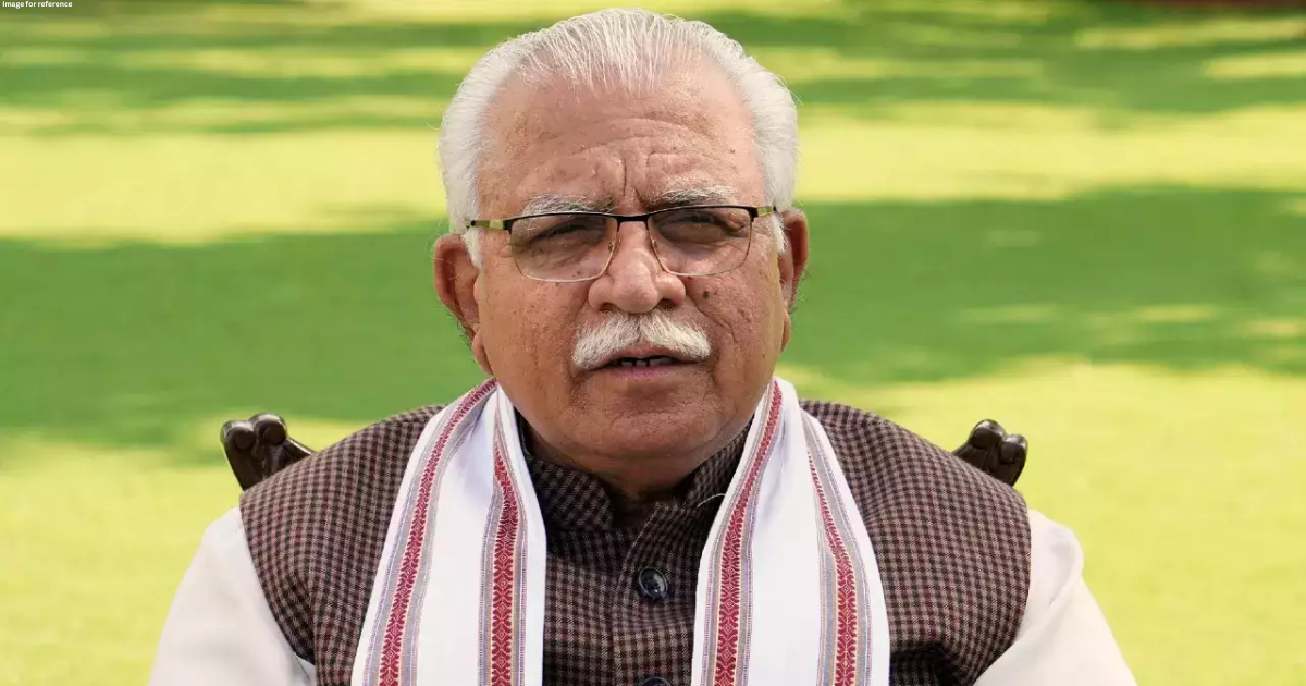 Haryana CM Khattar pays tributes to soldiers who died in Pulwama terror attack